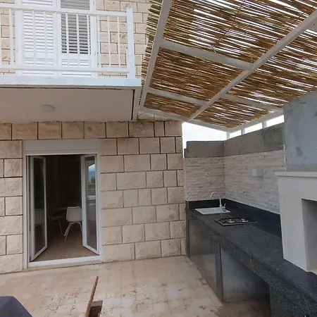 Seaside House Podobuce, Peljesac - 23460 بيت للعطل *